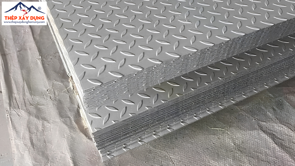 Báo Giá Tấm Inox Chống Trượt Dập Gân – Giá Tận Xưởng
